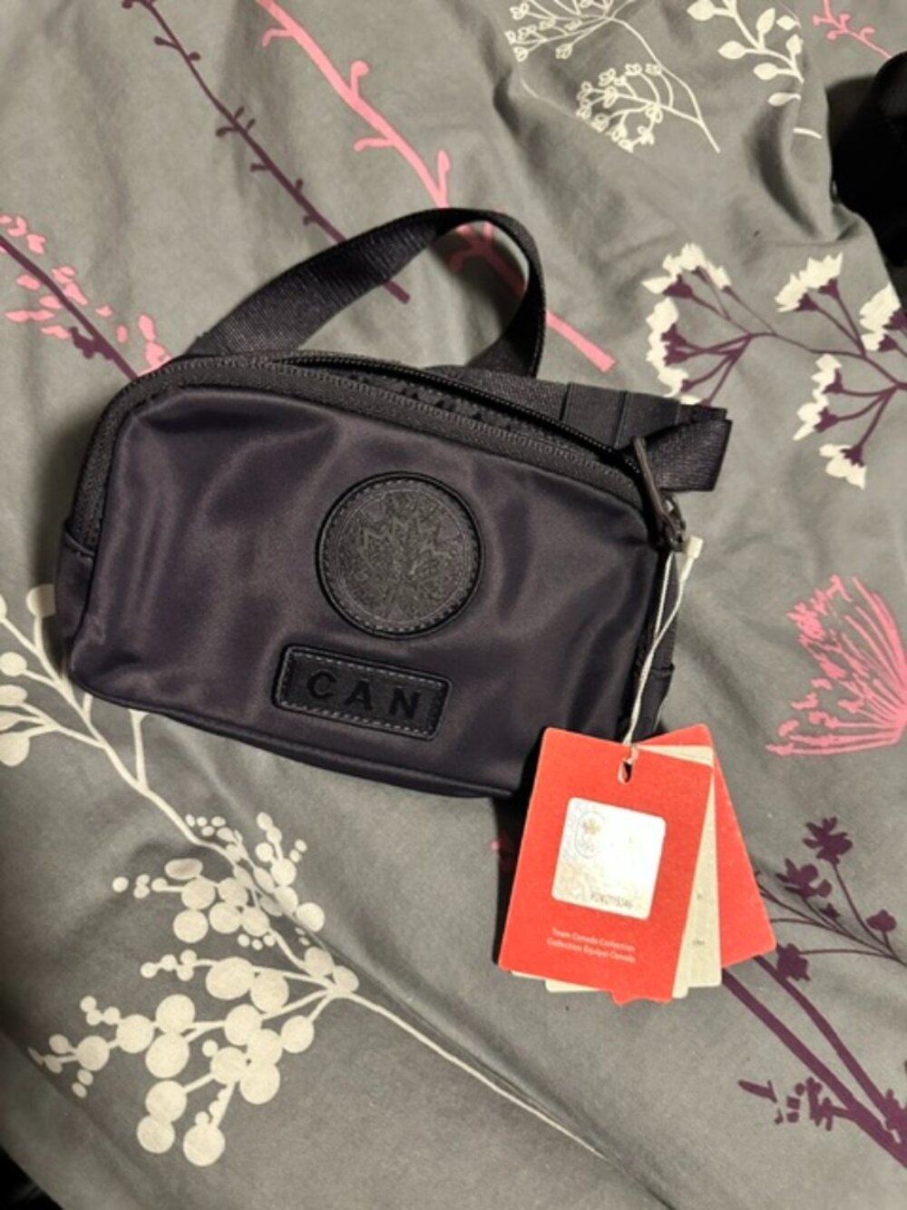 Lululemon team Canada Belt Bag NWT